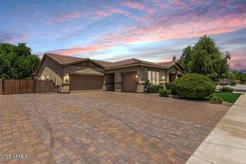 4318 180th Dr, Goodyear, AZ 85395