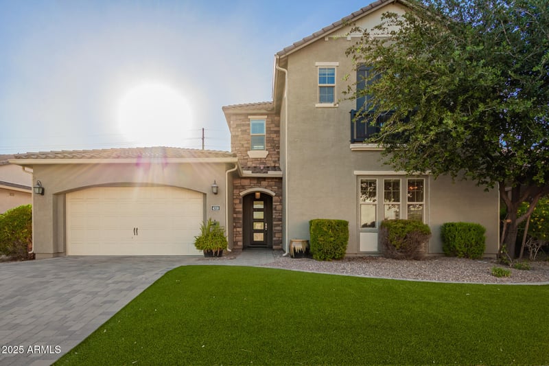 4318 Redcliffe Dr, Gilbert, AZ 85297