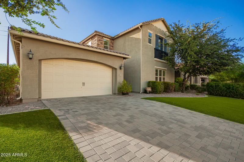 4318 Redcliffe Dr, Gilbert, AZ 85297