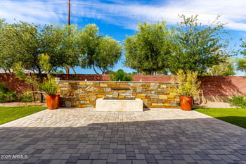 4318 Redcliffe Dr, Gilbert, AZ 85297