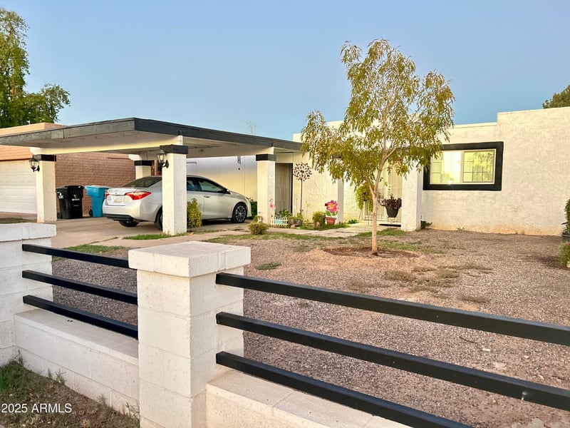 4319 106th Ave, Phoenix, AZ 85037