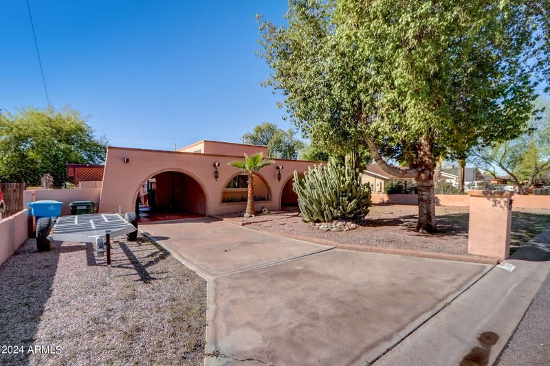 4319 E Desert Cactus St, Phoenix, AZ 85032
