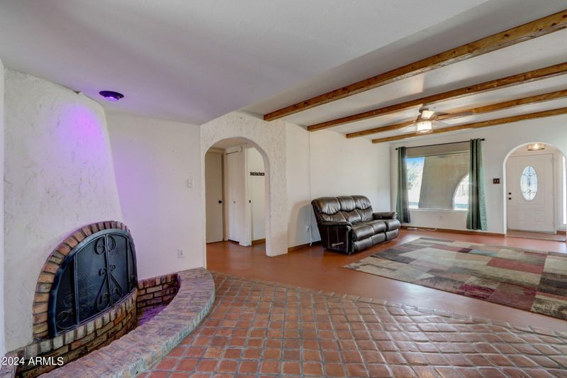 4319 E Desert Cactus St, Phoenix, AZ 85032