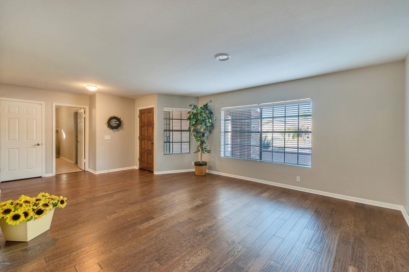 4319 E Karen Dr, Phoenix, AZ 85032