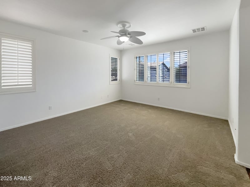 4319 Vaughn Ave, Gilbert, AZ 85234