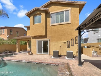 4319 Vaughn Ave, Gilbert, AZ 85234