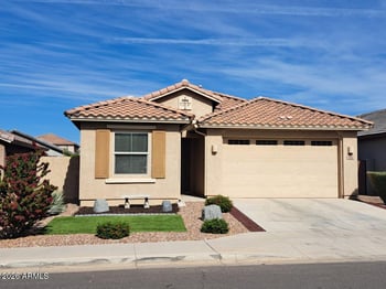 432 Tamarack Dr, San Tan Valley, AZ 85140