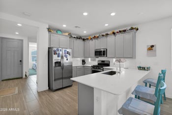 432 Tamarack Dr, San Tan Valley, AZ 85140