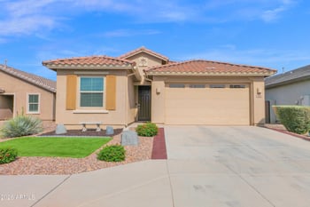 432 Tamarack Dr, San Tan Valley, AZ 85140