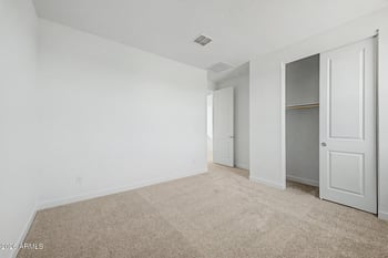 432 Flax Dr, San Tan Valley, AZ 85140