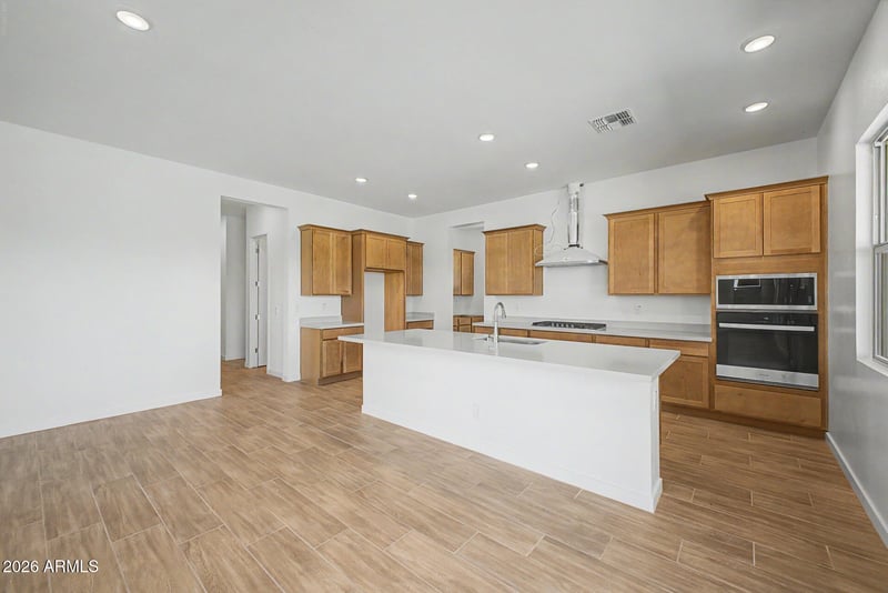 432 Flax Dr, San Tan Valley, AZ 85140