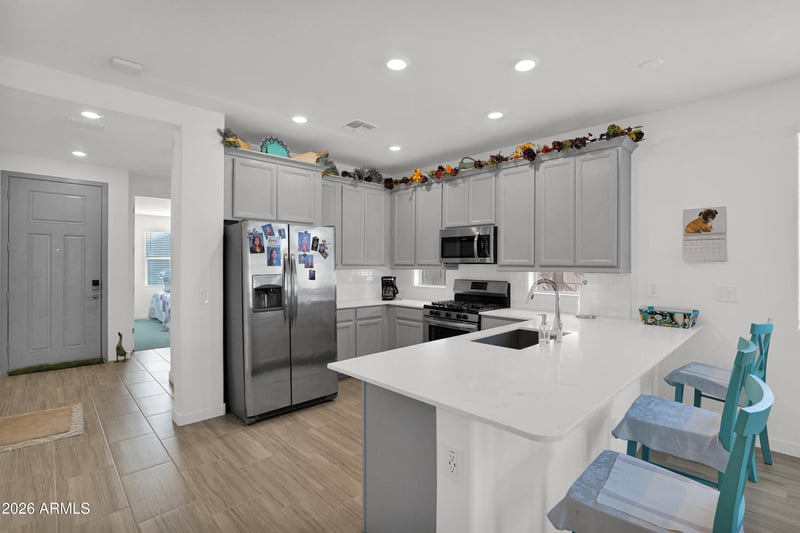 432 Tamarack Dr, San Tan Valley, AZ 85140
