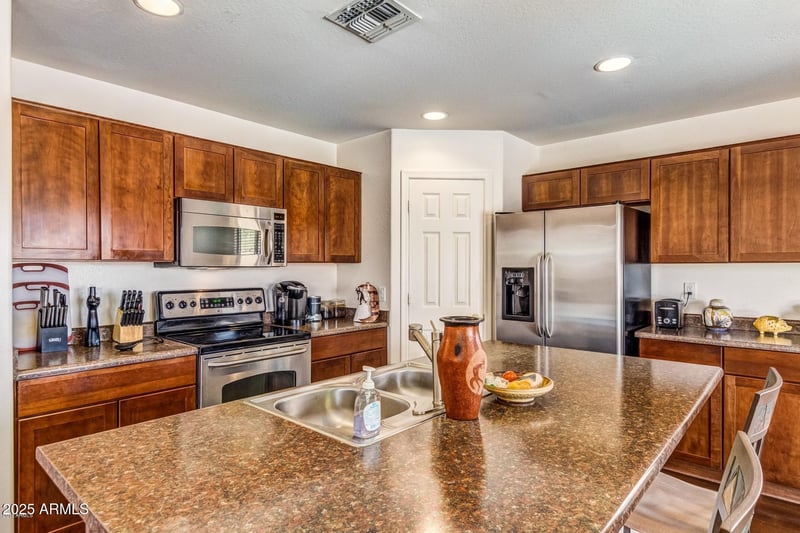 4320 Alta Vista Rd, Laveen, AZ 85339