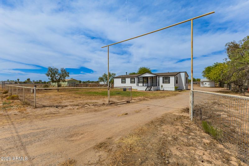 4320 E Hash Knife Draw Rd, San Tan Valley, AZ 85140