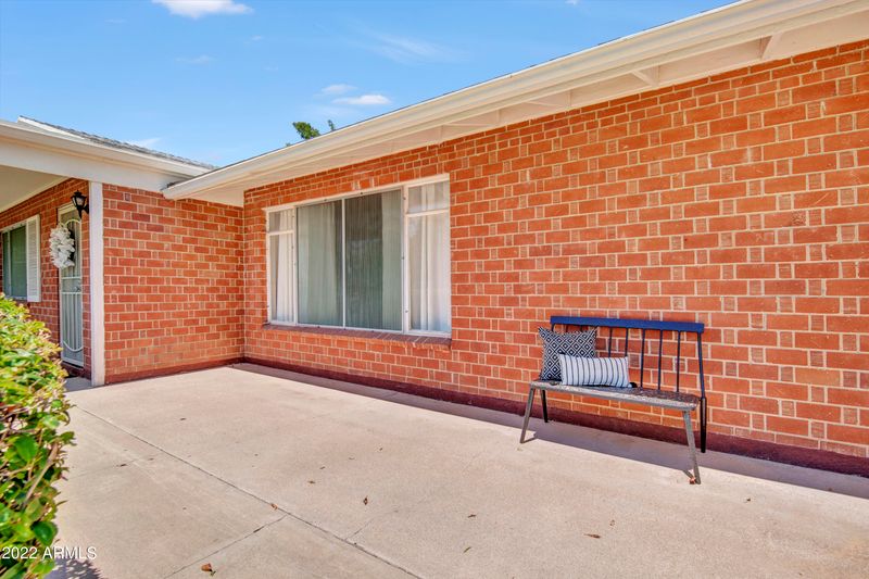 4320 E Pinchot Ave, Phoenix, AZ 85018