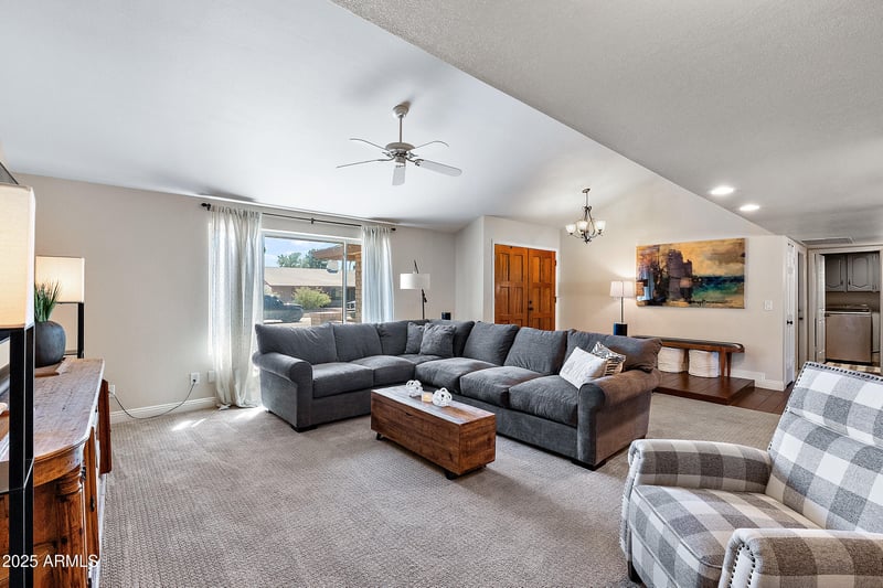4320 Hearn Rd, Phoenix, AZ 85032