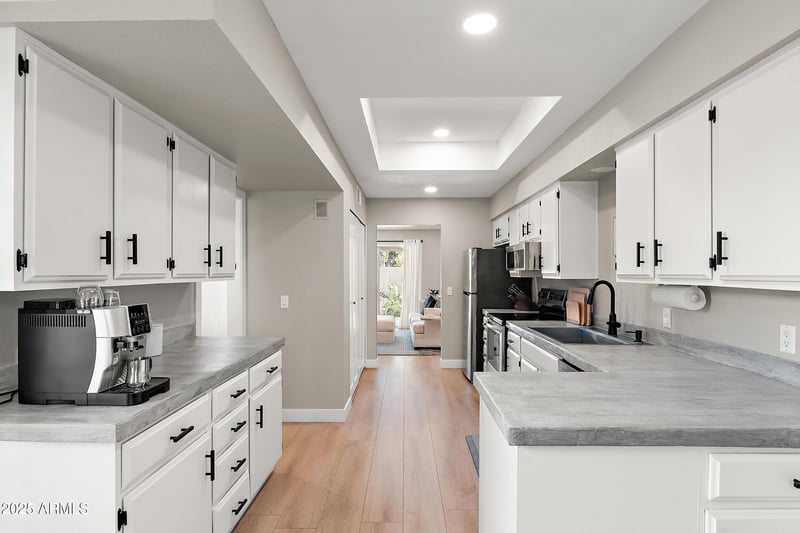 4321 28th Way, Phoenix, AZ 85016