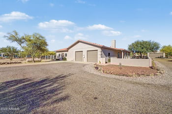 43211 16th St, New River, AZ 85087