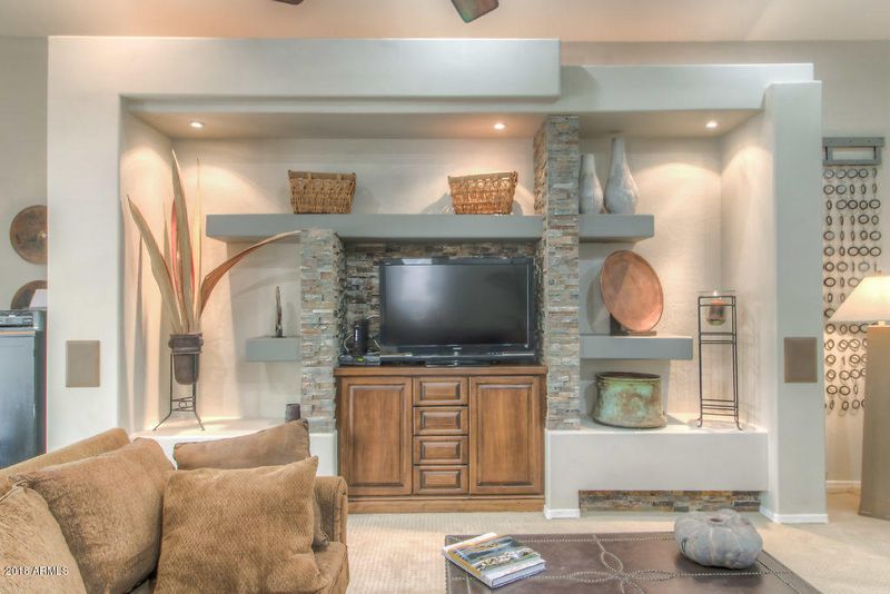 4322 E Torrey Pines Ln, Chandler, AZ 85249