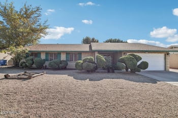 4323 Bloomfield Rd, Glendale, AZ 85304