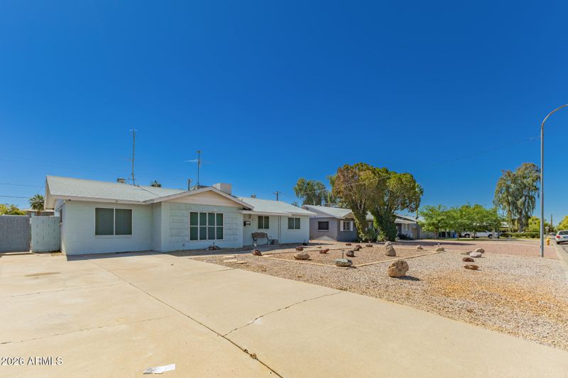4323 E Hubbell St, Phoenix, AZ 85008