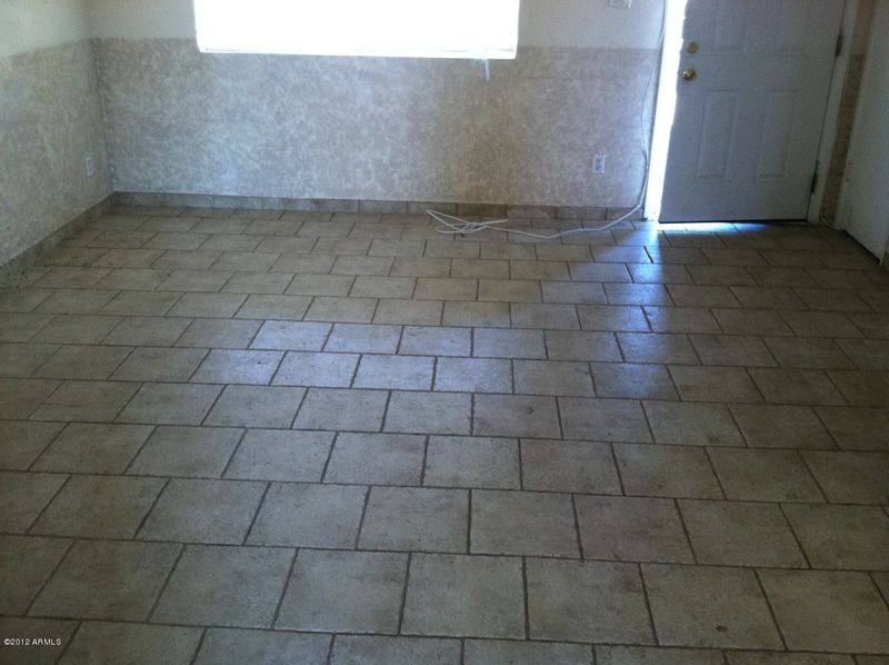 4323 E Nancy Ln, Phoenix, AZ 85042