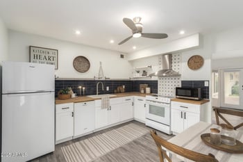4325 26th St #8, Phoenix, AZ 85016