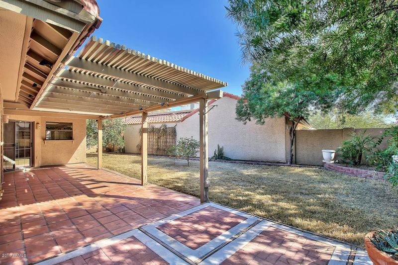 4325 E Bannock St, Phoenix, AZ 85044