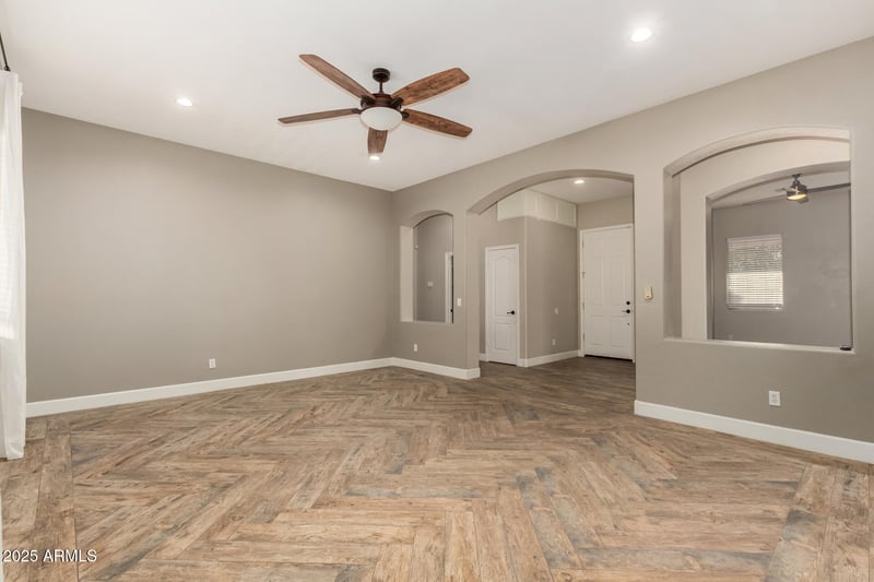 4326 Cloudburst Ct, Gilbert, AZ 85297