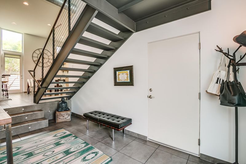 4326 N 25th St #110, Phoenix, AZ 85016