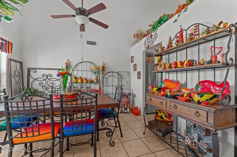 4326 Whispering Wind Dr, Glendale, AZ 85310