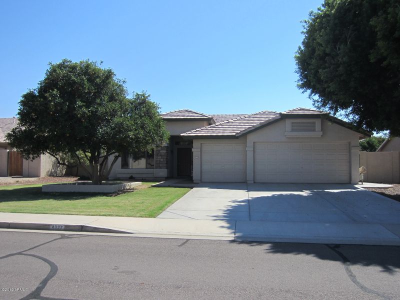 4327 E Enrose St, Mesa, AZ 85205