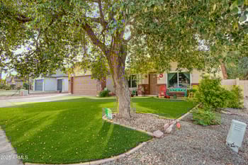 4327 Meadow Land Dr, San Tan Valley, AZ 85140