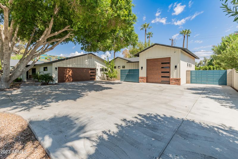 4327 N 68th St, Scottsdale, AZ 85251