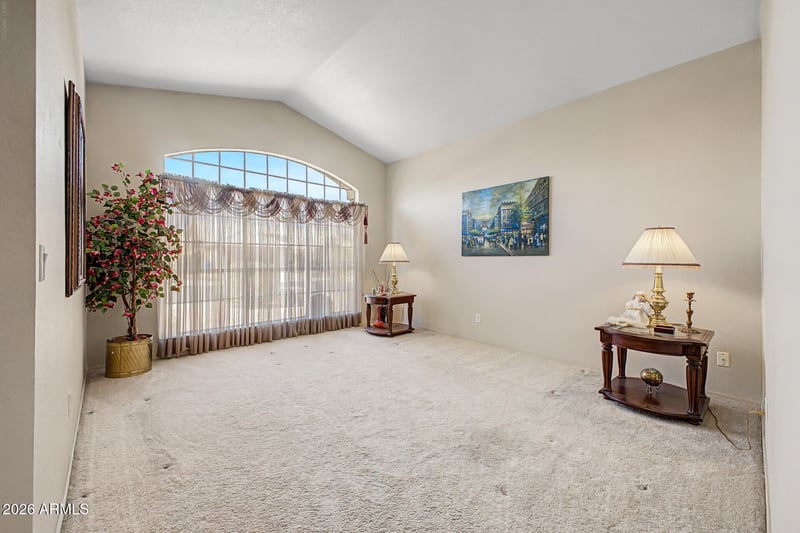 4327 W Chama Dr, Glendale, AZ 85310