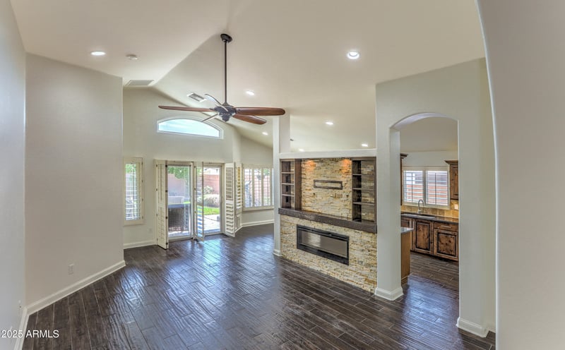 4327 Wescott Dr, Phoenix, AZ 85050