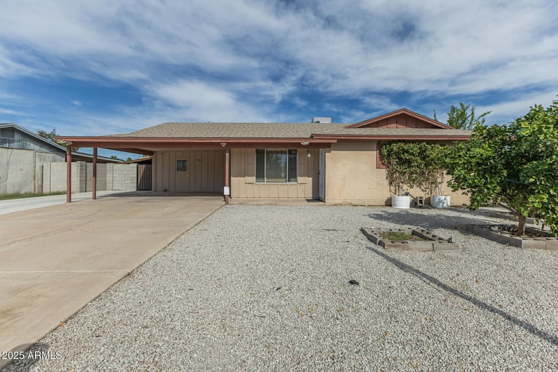 4328 Altadena Ave, Glendale, AZ 85304