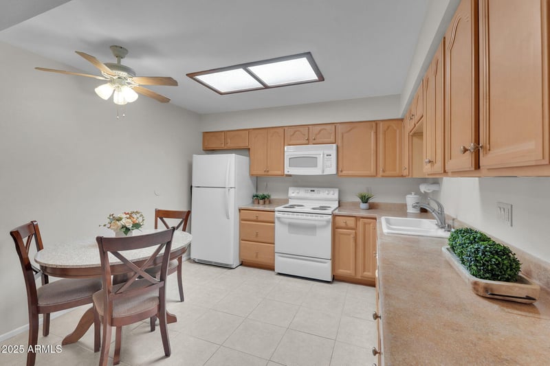 4328 Capri Ave #194, Mesa, AZ 85206