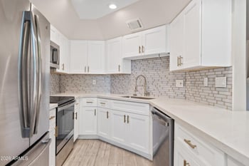 4328 N 36th St #9, Phoenix, AZ 85018
