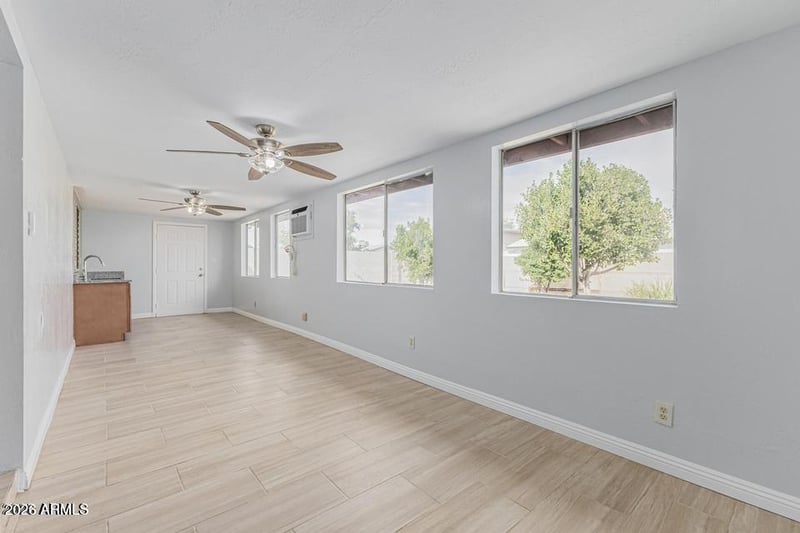 4328 Altadena Ave, Glendale, AZ 85304