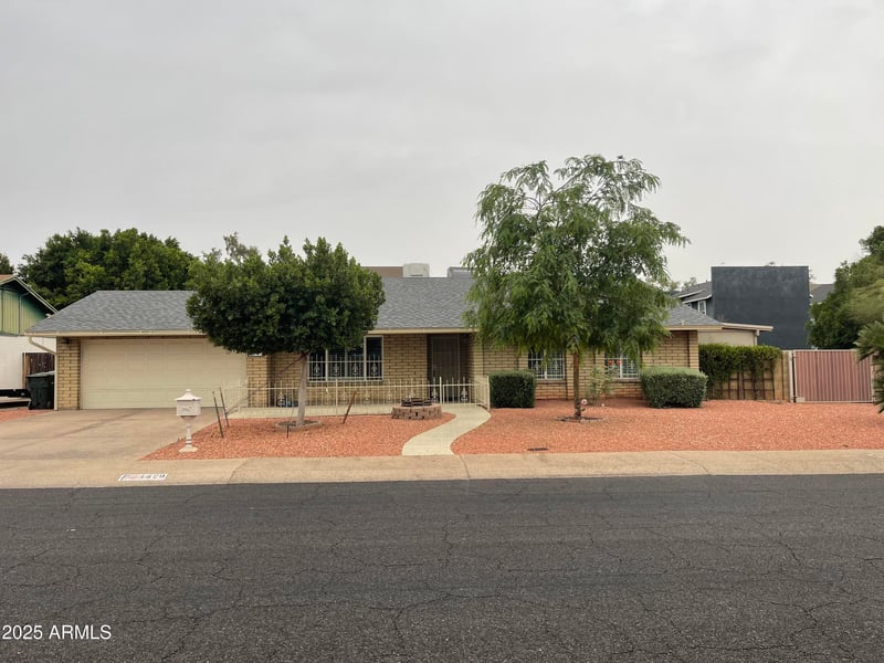 4329 Bloomfield Rd, Glendale, AZ 85304