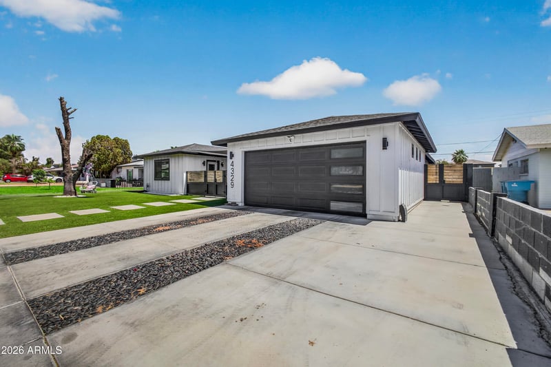 4329 E Hubbell St, Phoenix, AZ 85008
