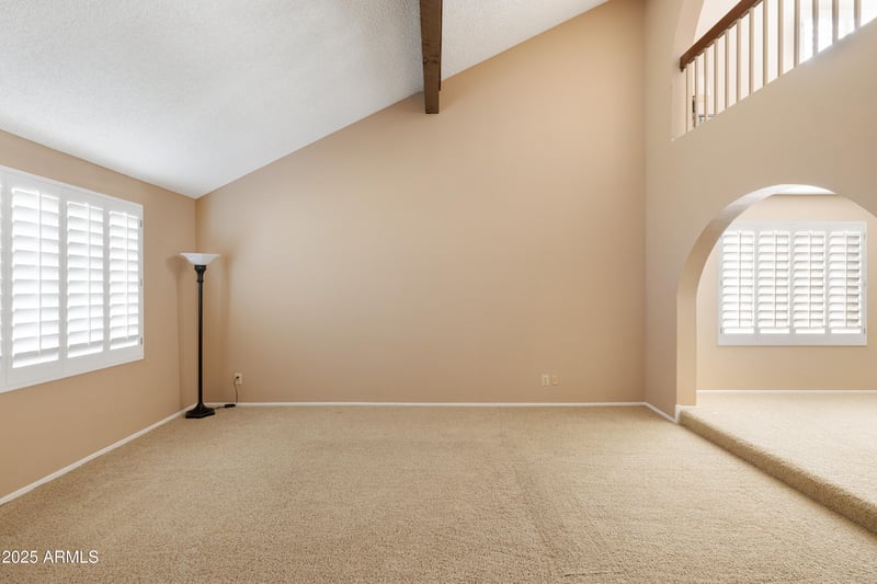 4329 Villa Theresa Dr, Glendale, AZ 85308