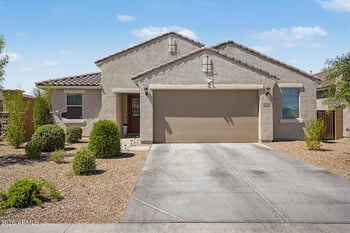 4329 Nora Dr, San Tan Valley, AZ 85144