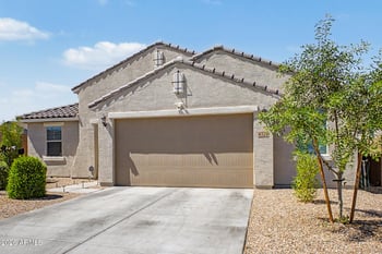 4329 Nora Dr, San Tan Valley, AZ 85144
