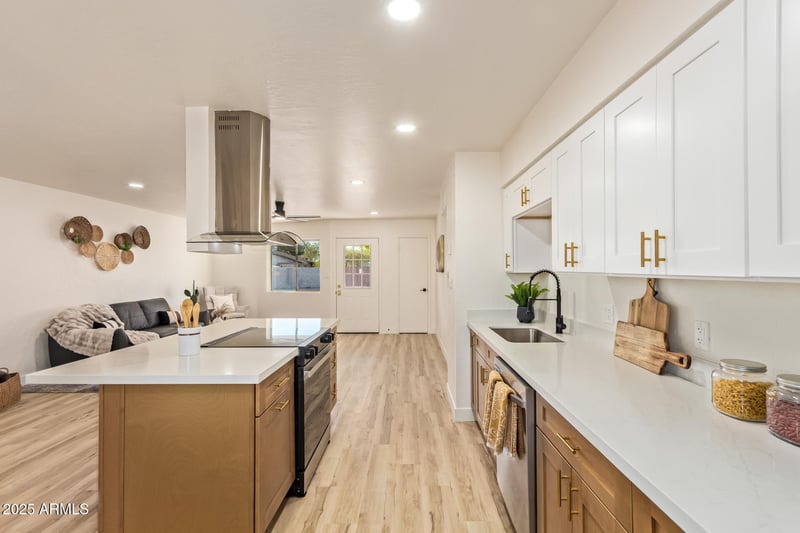 433 111th Pl, Mesa, AZ 85207
