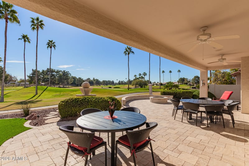 433 Champagne Dr, Chandler, AZ 85248