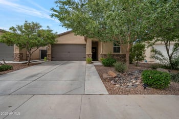 433 Salali Trl, San Tan Valley, AZ 85140