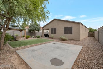 433 Salali Trl, San Tan Valley, AZ 85140