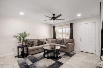 433 Taylor St, Tempe, AZ 85288